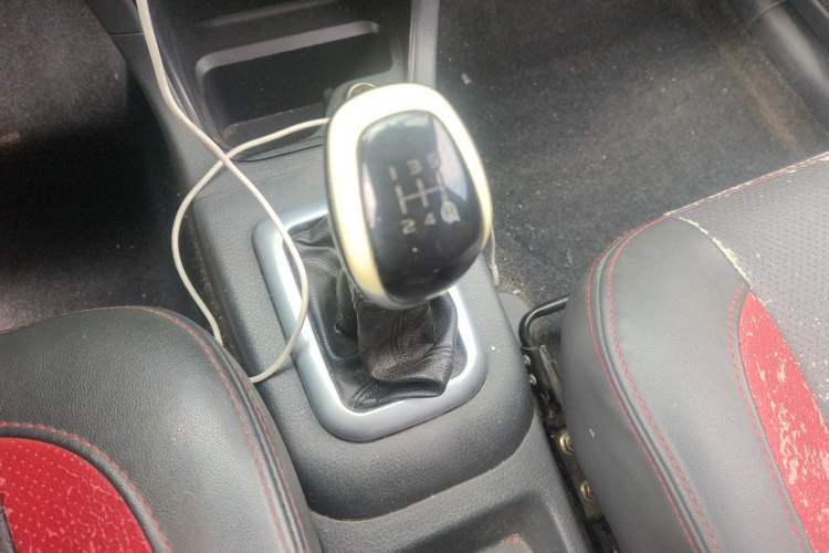 Used Suzuki Liana A6 2014 Hatchback 1.4L Manual Ideal Model Gear Lever