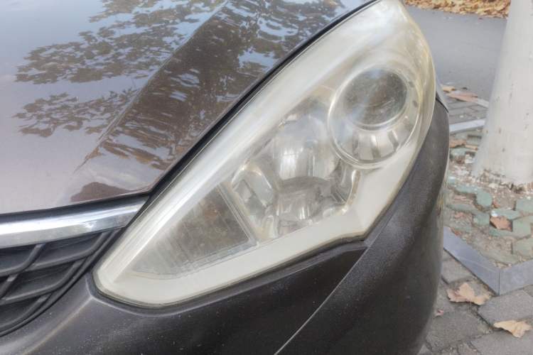 Used Suzuki Liana A6 2014 Hatchback 1.4L Manual Enjoyment Model Left Front Headlight