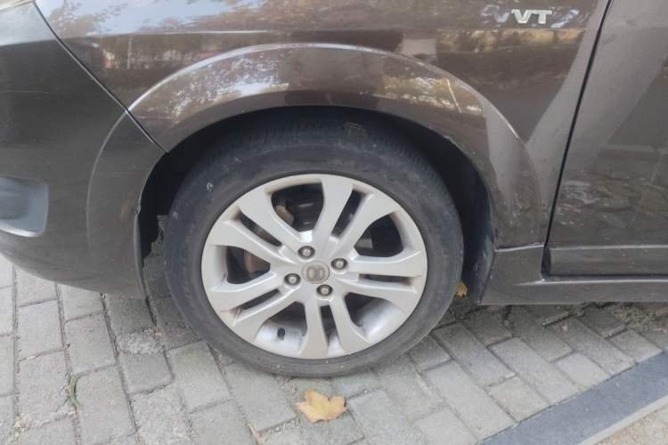 Used Suzuki Liana A6 2014 Hatchback 1.4L Manual Enjoyment Model Left Front Wheel Hub