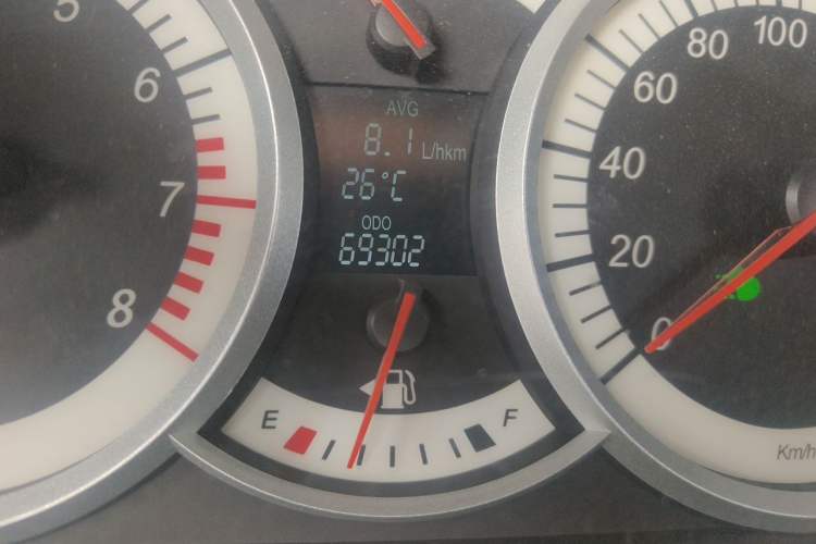 Used Suzuki Liana A6 2014 Hatchback 1.4L Manual Ideal Model Odometer Close Up