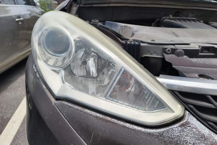 Used Suzuki Liana A6 2014 Sedan 1.4L Manual Enjoyment Model Right Front Headlight