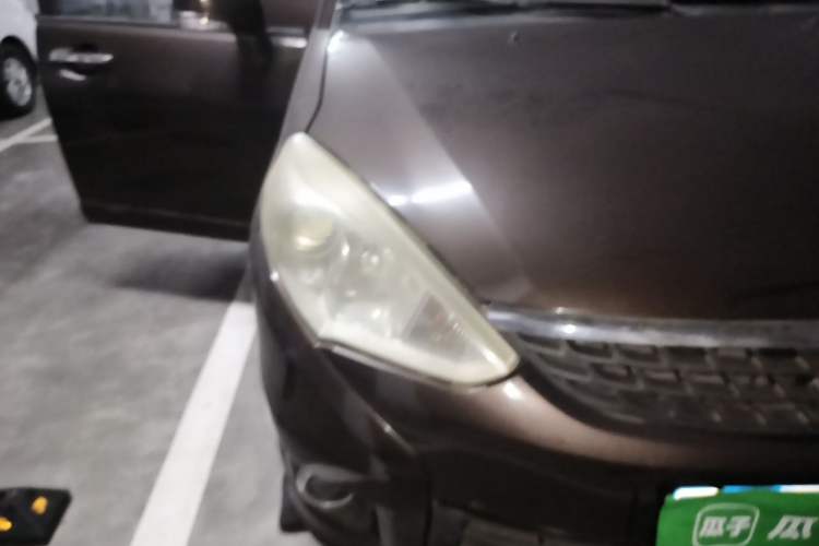 Used Suzuki Liana A6 2014 Sedan 1.4L Manual Happiness Edition Right Front Headlight