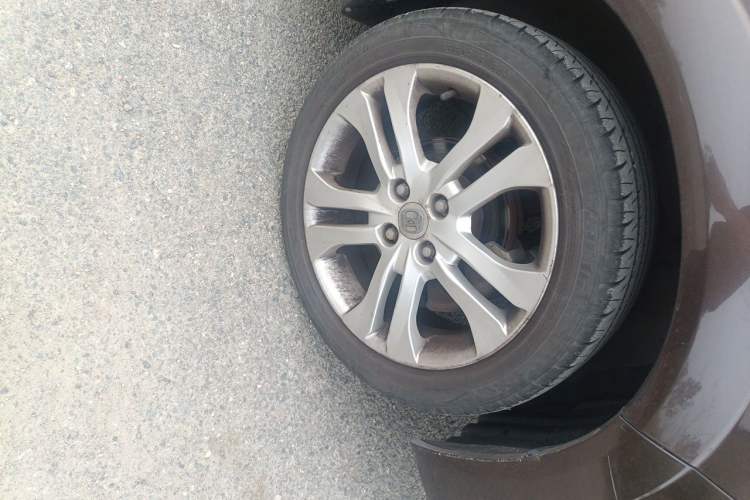 Used Suzuki Liana A6 2014 Hatchback 1.4L Manual Ideal Model Right Front Wheel Hub
