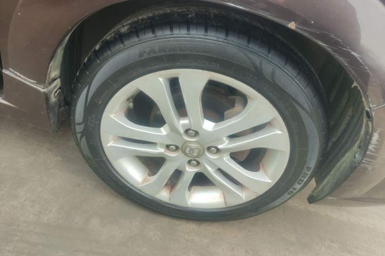 Used Suzuki Liana A6 2014 Sedan 1.4L Manual Dream Edition Right Rear Wheel Hub