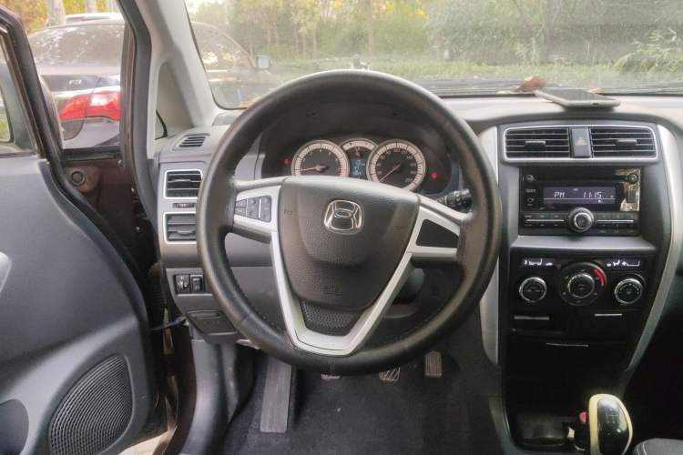 Used Suzuki Liana A6 2014 Hatchback 1.4L Manual Enjoyment Model Steering Wheel
