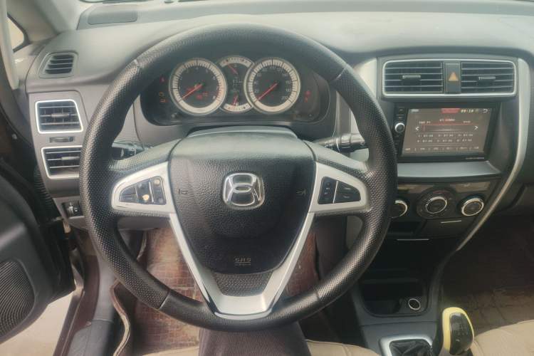 Used Suzuki Liana A6 2014 Sedan 1.4L Manual Dream Edition Steering Wheel