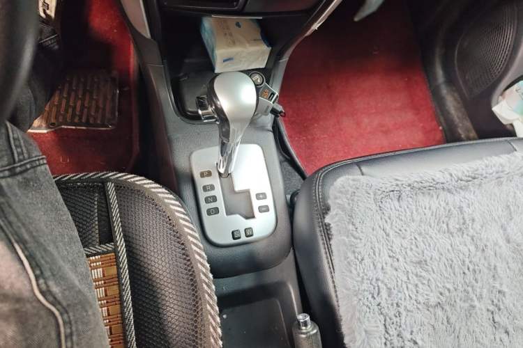 Used Suzuki Liana A6 2014 Hatchback 1.5L Automatic Ideal Model Gear Lever