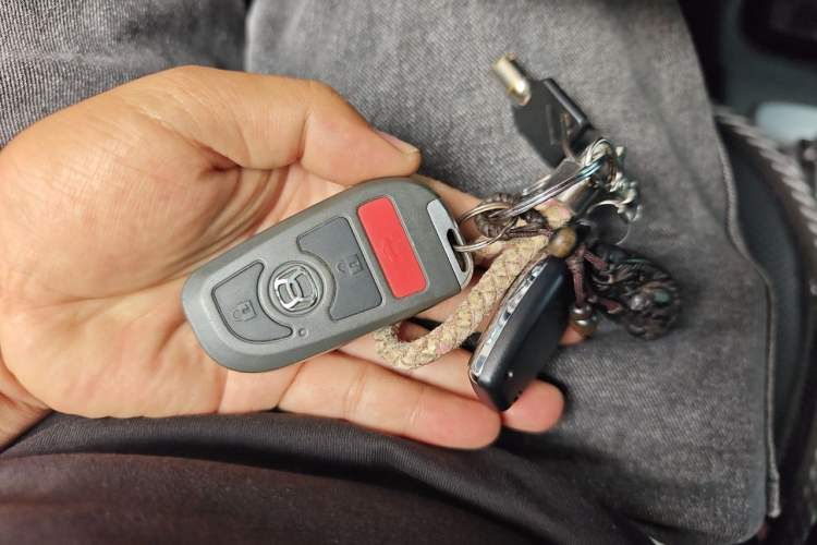 Used Suzuki Liana A6 2014 Hatchback 1.5L Automatic Ideal Model Vehicle Key