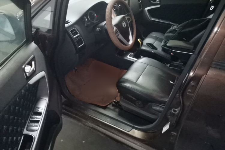 Used Suzuki Liana A6 2014 Hatchback 1.4L Manual Enjoyment Model Driver Seat