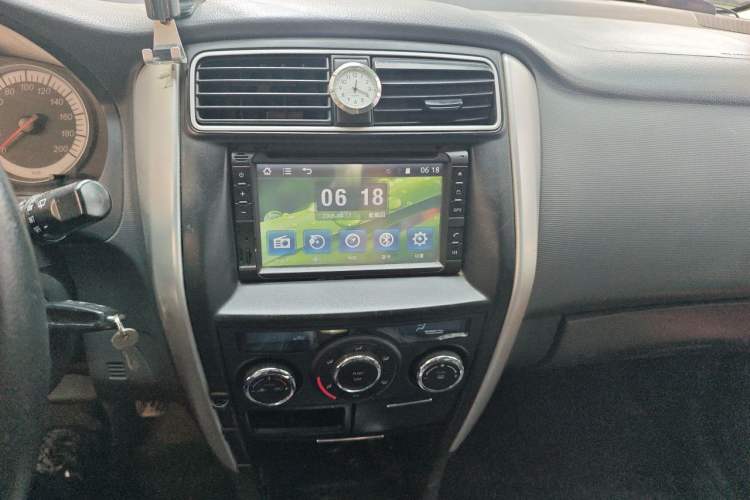 Used Suzuki Liana A6 2014 Hatchback 1.4L Manual Enjoyment Model Audio And AC Panel