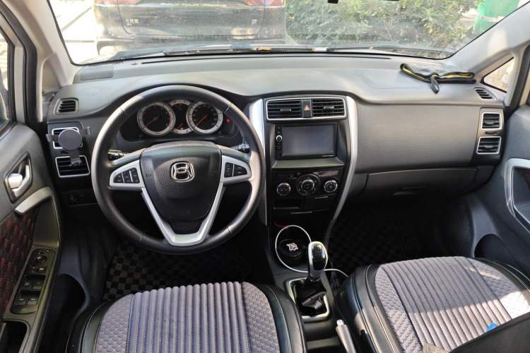 Used Suzuki Liana A6 2014 Hatchback 1.4L Manual Ideal Model Center Console