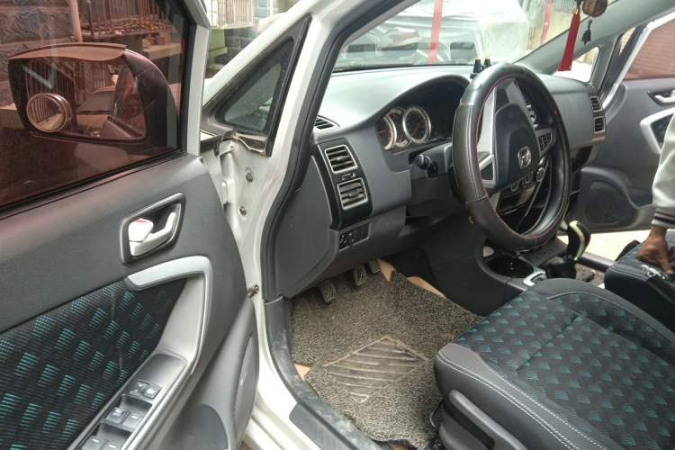 Used Suzuki Liana A6 2014 Hatchback 1.4L Manual Enjoyment Model Driver Seat