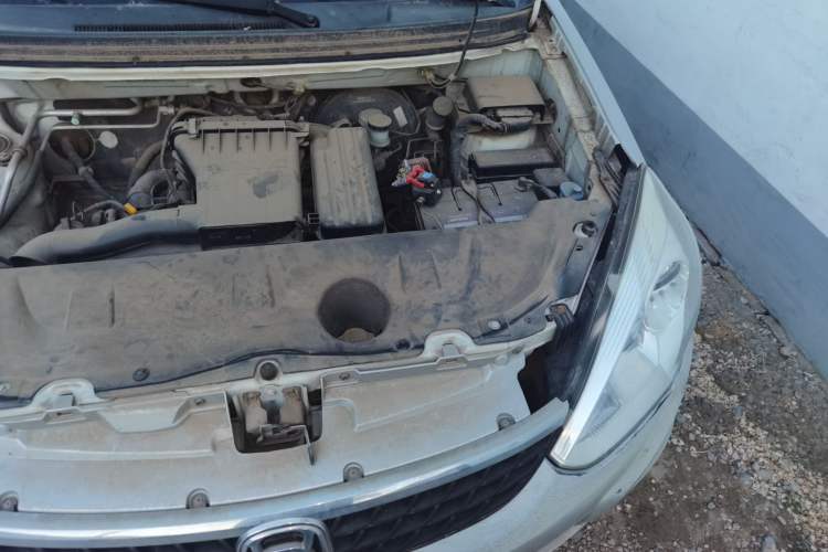 Used Suzuki Liana A6 2014 Sedan 1.4L Manual Happiness Edition Engine Bay Left