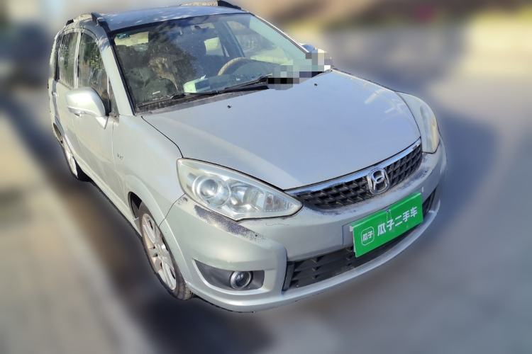Used Suzuki Liana A6 2014 Hatchback 1.4L Manual Ideal Model Front Right 45 Deg