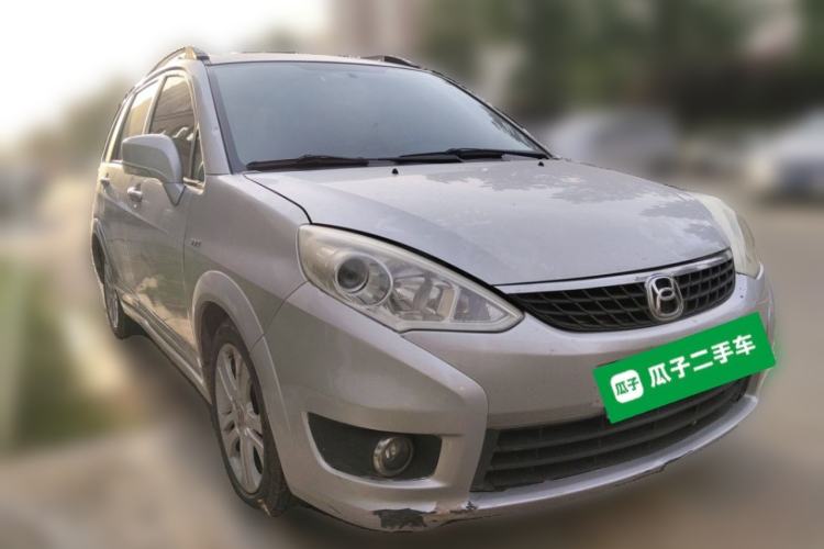Used Suzuki Liana A6 2014 Hatchback 1.4L Manual Enjoyment Model Front Right 45 Deg