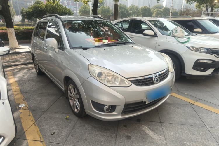 Used Suzuki Liana A6 2014 Hatchback 1.4L Manual Enjoyment Model Front Right 45 Deg