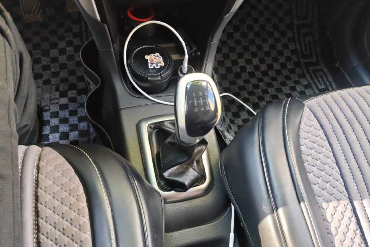 Used Suzuki Liana A6 2014 Hatchback 1.4L Manual Ideal Model Gear Lever