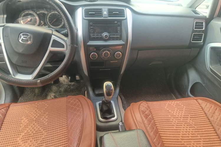 Used Suzuki Liana A6 2014 Hatchback 1.4L Manual Enjoyment Model Gear Lever