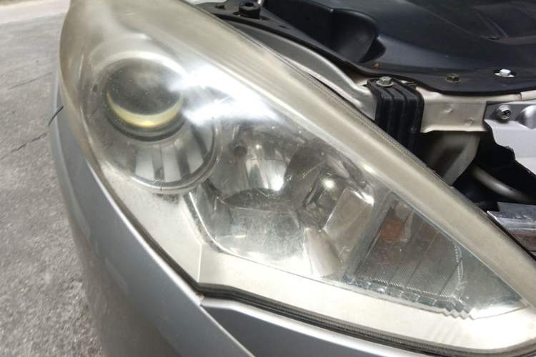 Used Suzuki Liana A6 2014 Hatchback 1.4L Manual Enjoyment Model Right Front Headlight