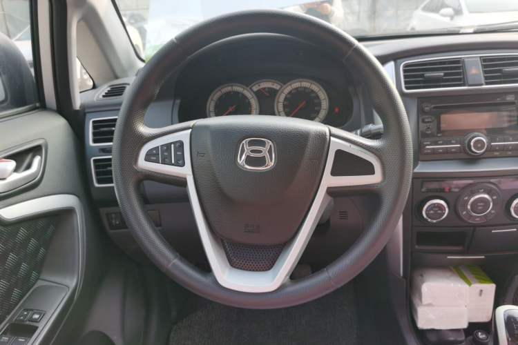 Used Suzuki Liana A6 2014 Sedan 1.4L Manual Enjoyment Model Steering Wheel