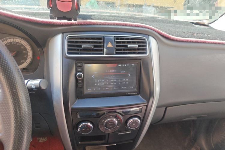 Used Suzuki Liana A6 2014 Sedan 1.4L Manual Dream Edition Audio And AC Panel
