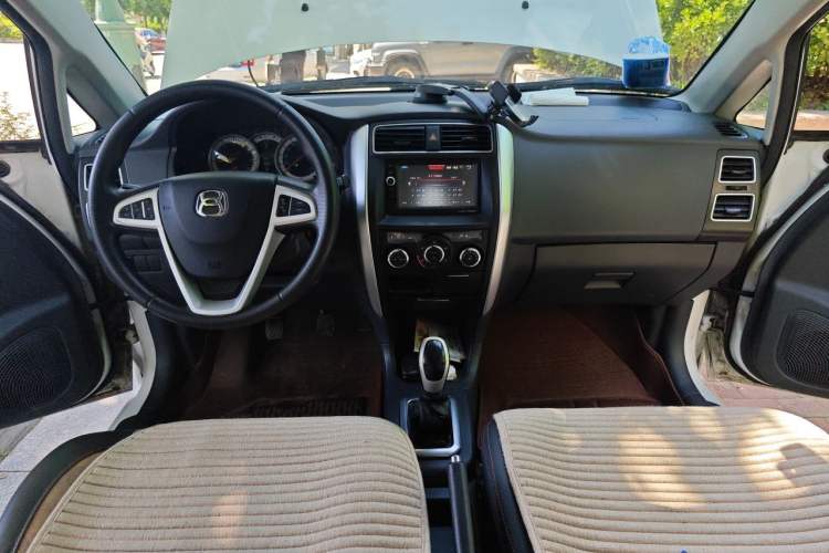Used Suzuki Liana A6 2014 Hatchback 1.4L Manual Ideal Model Center Console