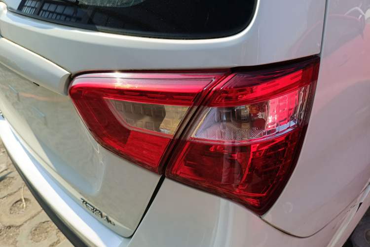 Used Suzuki Liana A6 2014 Hatchback 1.4L Manual Ideal Model Exterior 6