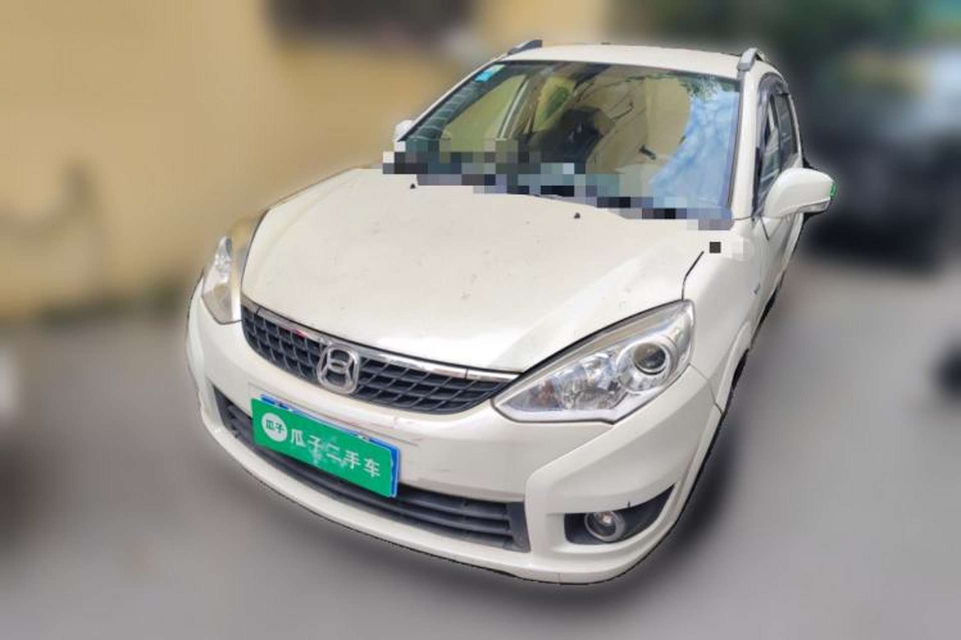 Used Suzuki Liana A6 2014 Hatchback 1.4L Manual Enjoyment Model Front Left 45 Deg