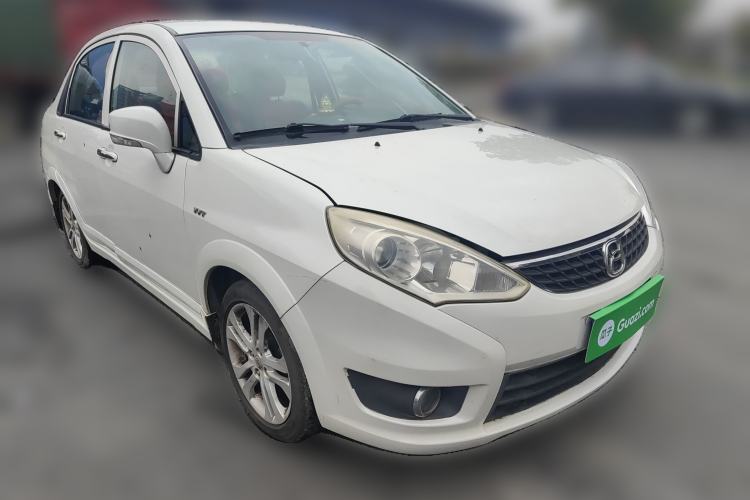 Used Suzuki Liana A6 2014 Sedan 1.4L Manual Enjoyment Model Front Right 45 Deg