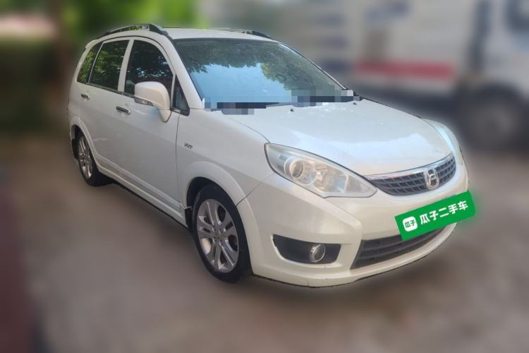 Used Suzuki Liana A6 2014 Hatchback 1.4L Manual Enjoyment Model Front Right 45 Deg