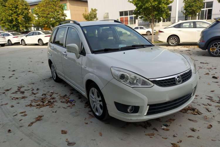 Used Suzuki Liana A6 2014 Hatchback 1.4L Manual Ideal Model Front Right 45 Deg