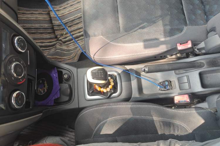 Used Suzuki Liana A6 2014 Hatchback 1.4L Manual Enjoyment Model Gear Lever