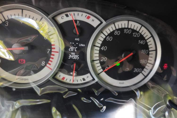 Used Suzuki Liana A6 2014 Hatchback 1.4L Manual Ideal Model Odometer Close Up