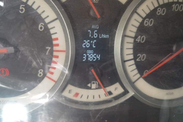 Used Suzuki Liana A6 2014 Sedan 1.4L Manual Enjoyment Model Odometer Close Up