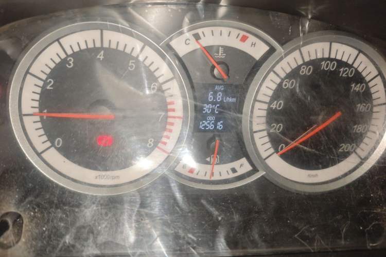 Used Suzuki Liana A6 2014 Hatchback 1.4L Manual Enjoyment Model Odometer Close Up