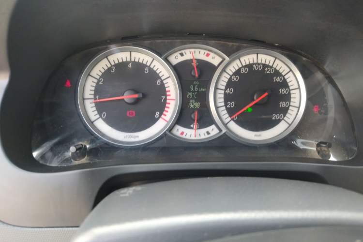Used Suzuki Liana A6 2014 Hatchback 1.4L Manual Ideal Model Odometer Close Up