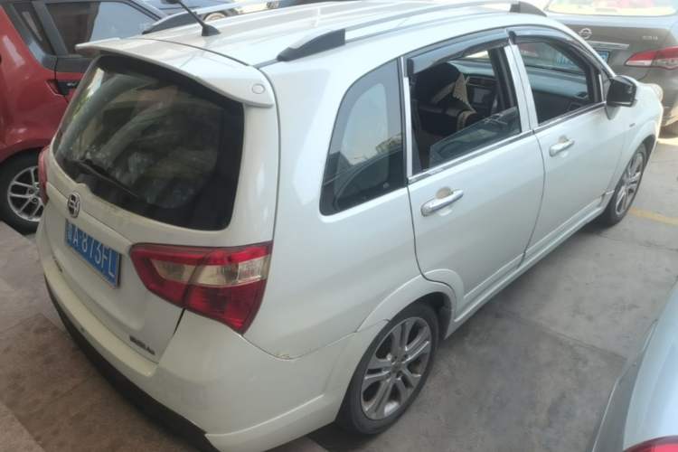 Used Suzuki Liana A6 2014 Hatchback 1.4L Manual Enjoyment Model Rear Right 45 Deg