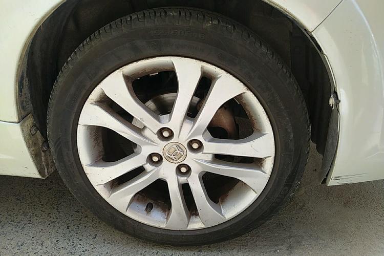 Used Suzuki Liana A6 2014 Hatchback 1.4L Manual Ideal Model Right Front Wheel Hub