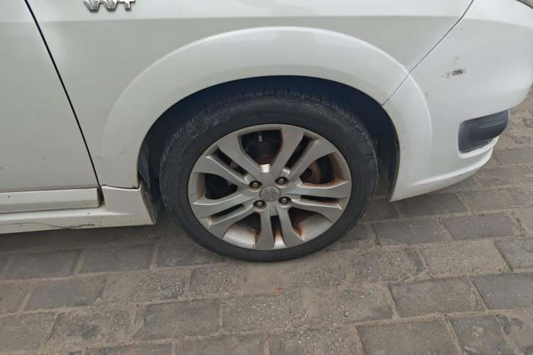 Used Suzuki Liana A6 2014 Hatchback 1.4L Manual Enjoyment Model Right Front Wheel Hub