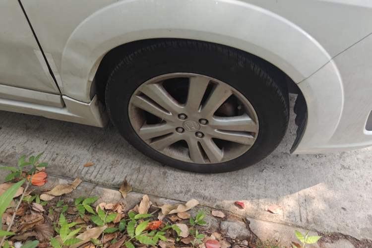 Used Suzuki Liana A6 2014 Hatchback 1.4L Manual Enjoyment Model Right Front Wheel Hub