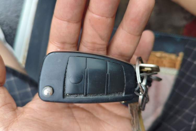 Used Suzuki Liana A6 2014 Hatchback 1.4L Manual Enjoyment Model Vehicle Key