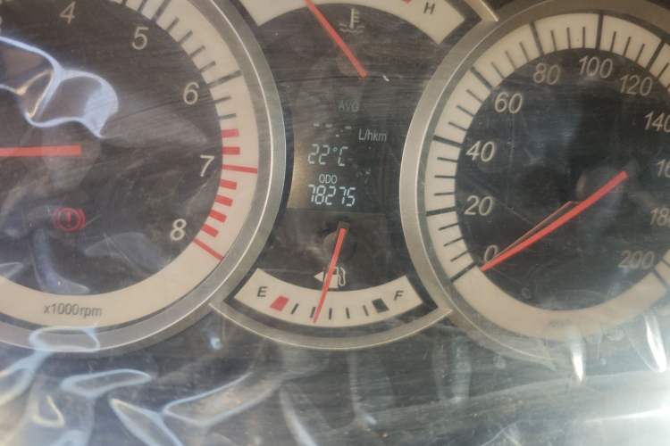 Used Suzuki Liana A6 2015 Sedan 1.4L Manual Happiness Edition Odometer Close Up