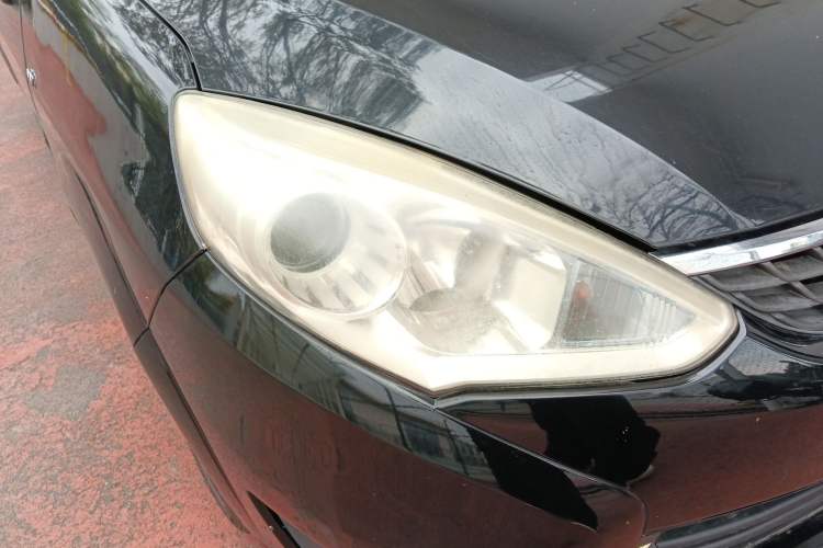 Used Suzuki Liana A6 2015 Hatchback 1.4L Manual Ideal Model Right Front Headlight