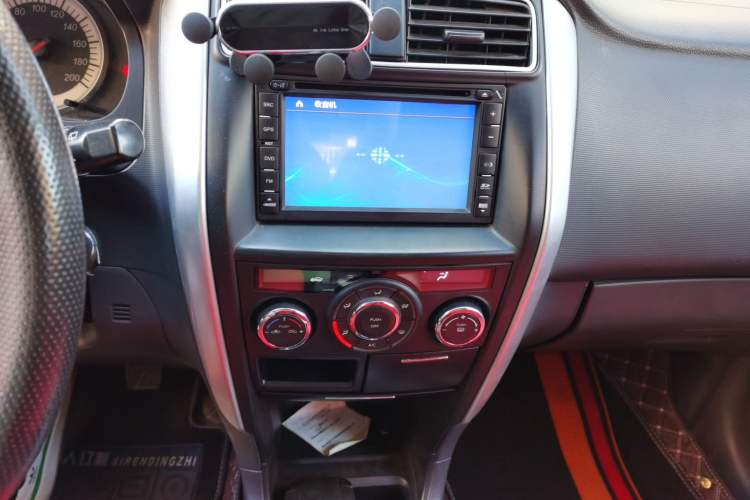 Used Suzuki Liana A6 2015 Hatchback 1.4L Manual Enjoyment Model Audio And AC Panel