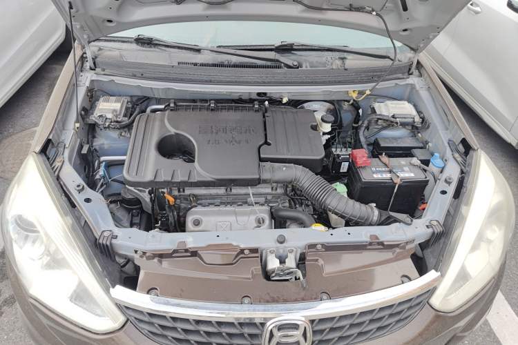 Used Suzuki Liana A6 2015 Hatchback 1.5L Automatic Ideal Model Engine Bay