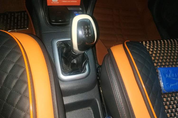 Used Suzuki Liana A6 2015 Hatchback 1.4L Manual Ideal Model Gear Lever