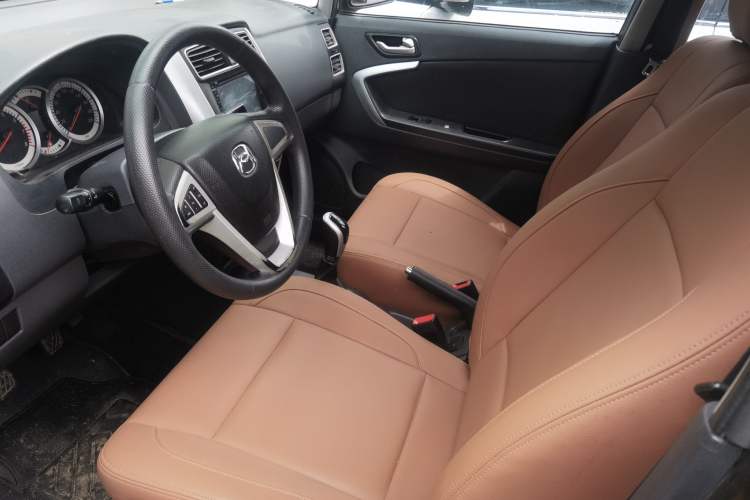 Used Suzuki Liana A6 2015 Hatchback 1.4L Manual Enjoyment Model Interior 4