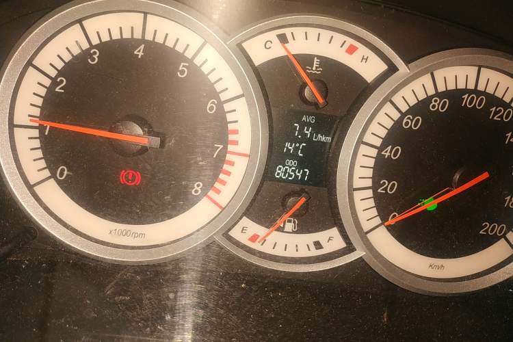 Used Suzuki Liana A6 2015 Hatchback 1.4L Manual Ideal Model Odometer Close Up