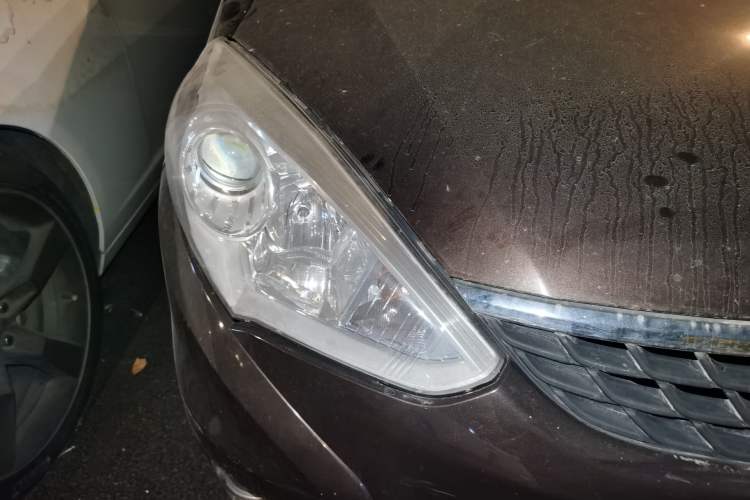 Used Suzuki Liana A6 2015 Hatchback 1.4L Manual Enjoyment Model Right Front Headlight