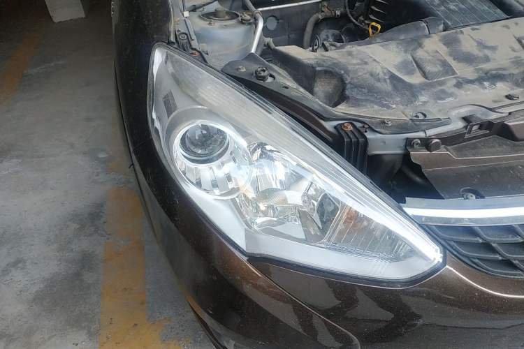 Used Suzuki Liana A6 2015 Hatchback 1.4L Manual Ideal Model Right Front Headlight
